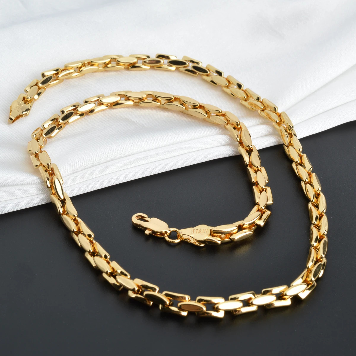 Sunny Jewelry Hiphop Link Chain Necklace for Women Man Statement Gold Color Choker Classic Trendy Daily Wear Wedding Party Gift 250427