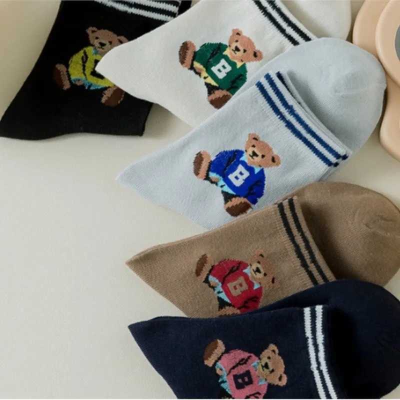 5 Pairs Womens Socks Fall Trend Striped Letter Bear Cartoon Harajuku Cute Kawaii Middle Tube Socks Casual Comfortable Warm J251128