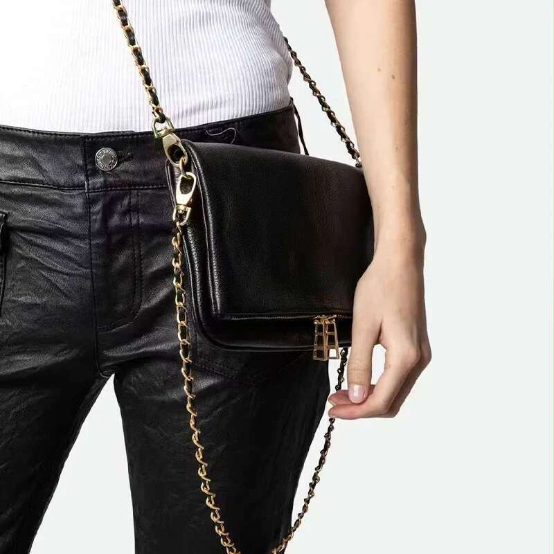 Spring 2025 New Fashion Briefcase Large Capacity Ladies Retro Crossbody Design Casual Chain Envelope Shoulder Bag