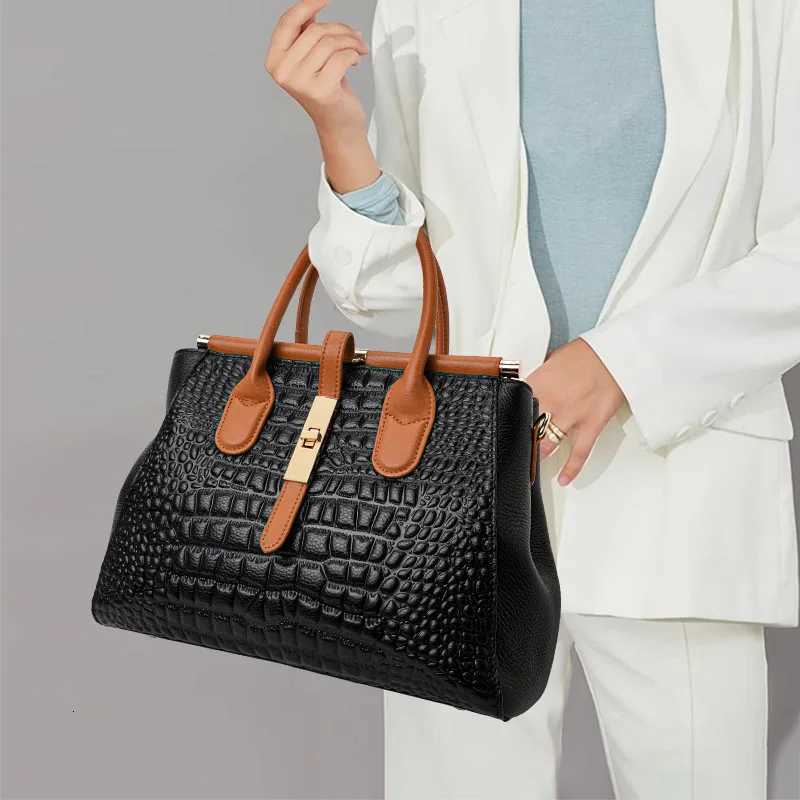 Aidrani New womens leather bag large capacity color blocking design handbag with crocodile pattern printed on the surface K251128