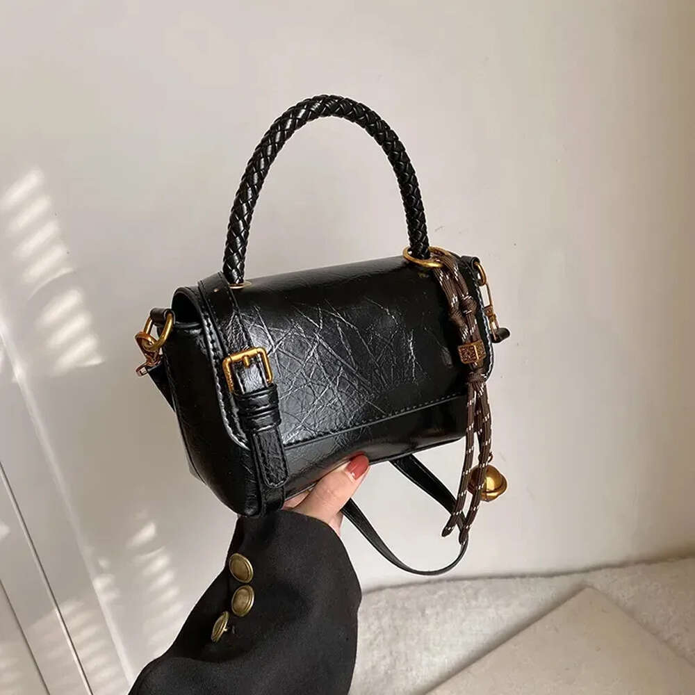 Designer 2025 Shoulder High Quality Women's handbag Purse Leather Metal badge Hobo Crossbody Black Classic Underarm Bag Shopping bag