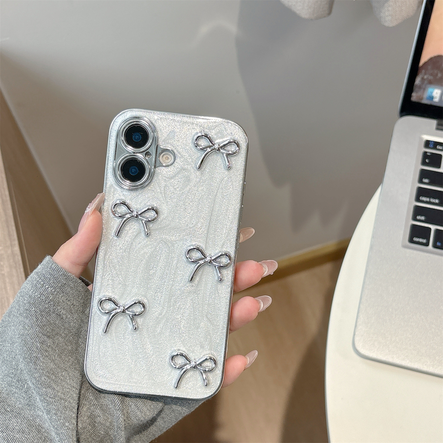Electroplated Edge Diamond Butterfly Phone Case iPhone 17 Pro Max Compatible with Apple 16/15 Bowknot 3D New
