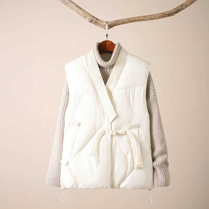 2024 New Cotton Down Winter Womens Vest Thicken V-neck Sleeveless Puffer Jacket Padded Female Warm Outerwear Women ClothingT251128