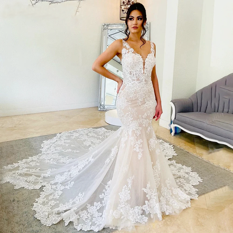 Spaghetti Strap Boho Mermaid Wedding Dress Lace Beach Wedding Dress Open Back Long Train Bridal Dress Wedding Gown Vestido Novia S3609