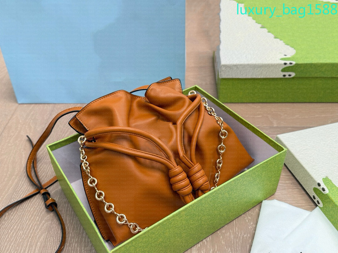 Designer Bag 10A Women's Flamencares Shoulder Bag Handbag Tote Bag Classic Lucky Bag Retro Bag Leather Fluffy Cloud Bag Commuter Bag