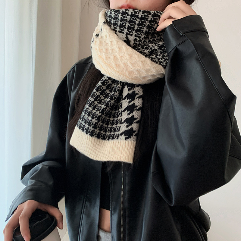 Knitted yarn scarf for women 2025 new winter warm and versatile Korean version student thick scarf
