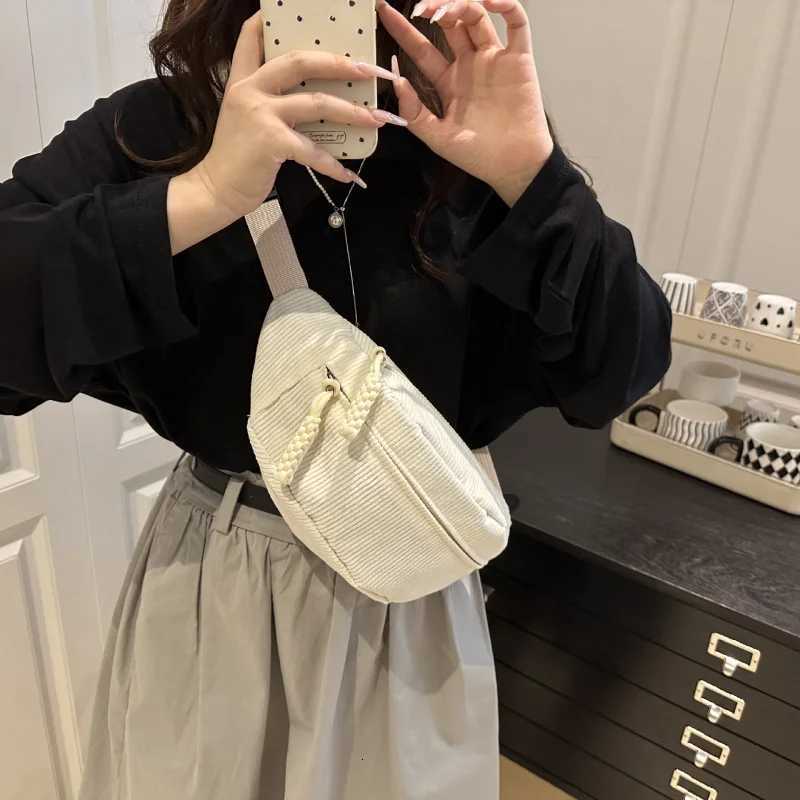 Women Waist Pack Large Capacity Corduroy Fanny Pack Street Style Chest Bag Fashion Shoulder Crossbody Bags Casual Waist Belt BagT251128