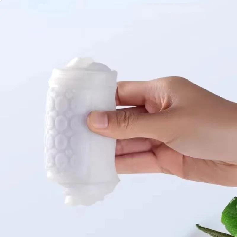 1 pair of reusable waterproof shoe covers silicone anti slip elastic neutral rain protectors for outdoor rainy days 250427h