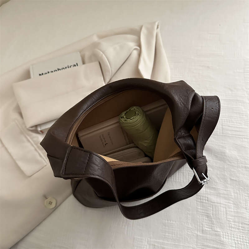 Tote for Women 2024 New Trend High-end Commuter Underarm Capacity Shoulder Large Crossbody Bag