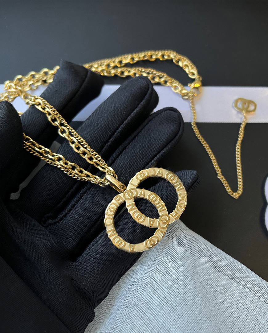 Crystal Pendants Necklaces Classic Wedding Designer High Quality Gold Plated Stainless Steel Letter Choker Pendant Necklace Chain Jewelry Accessories