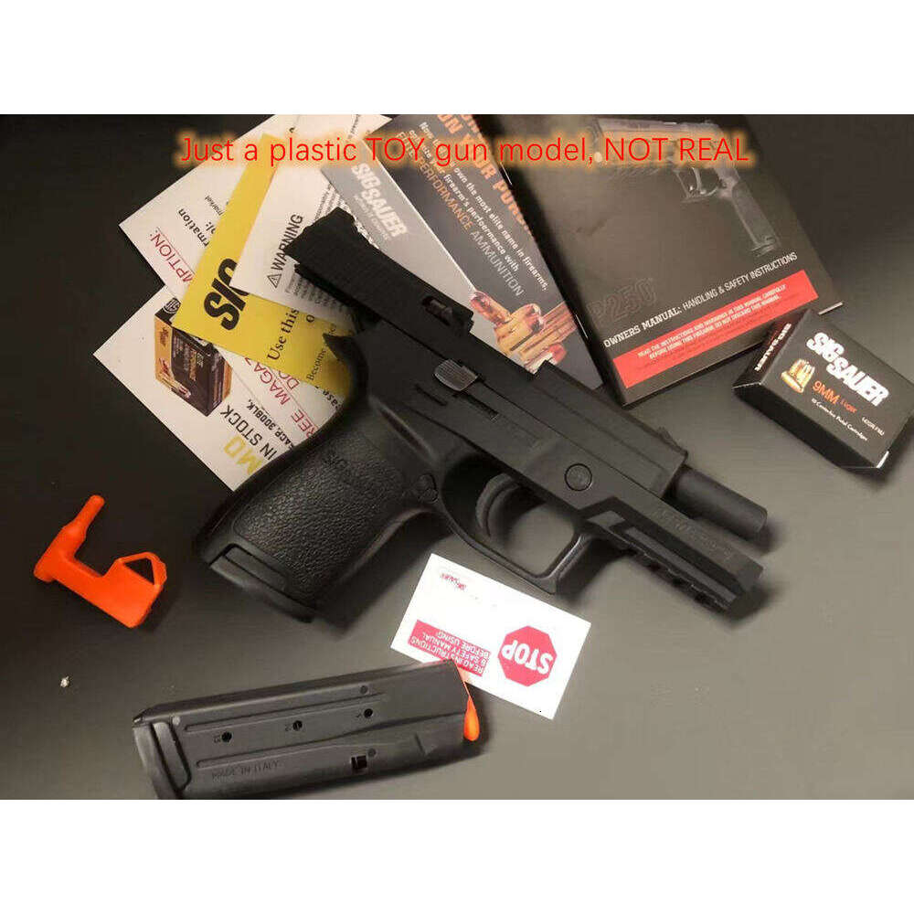 Slg Sauer P250 Plastic toy gun Shell Ejecting Model Soft Bullets Ejected Manual Can Not Shoot Launcher EDC TOY Collection Prop Adult Children Gifts dh