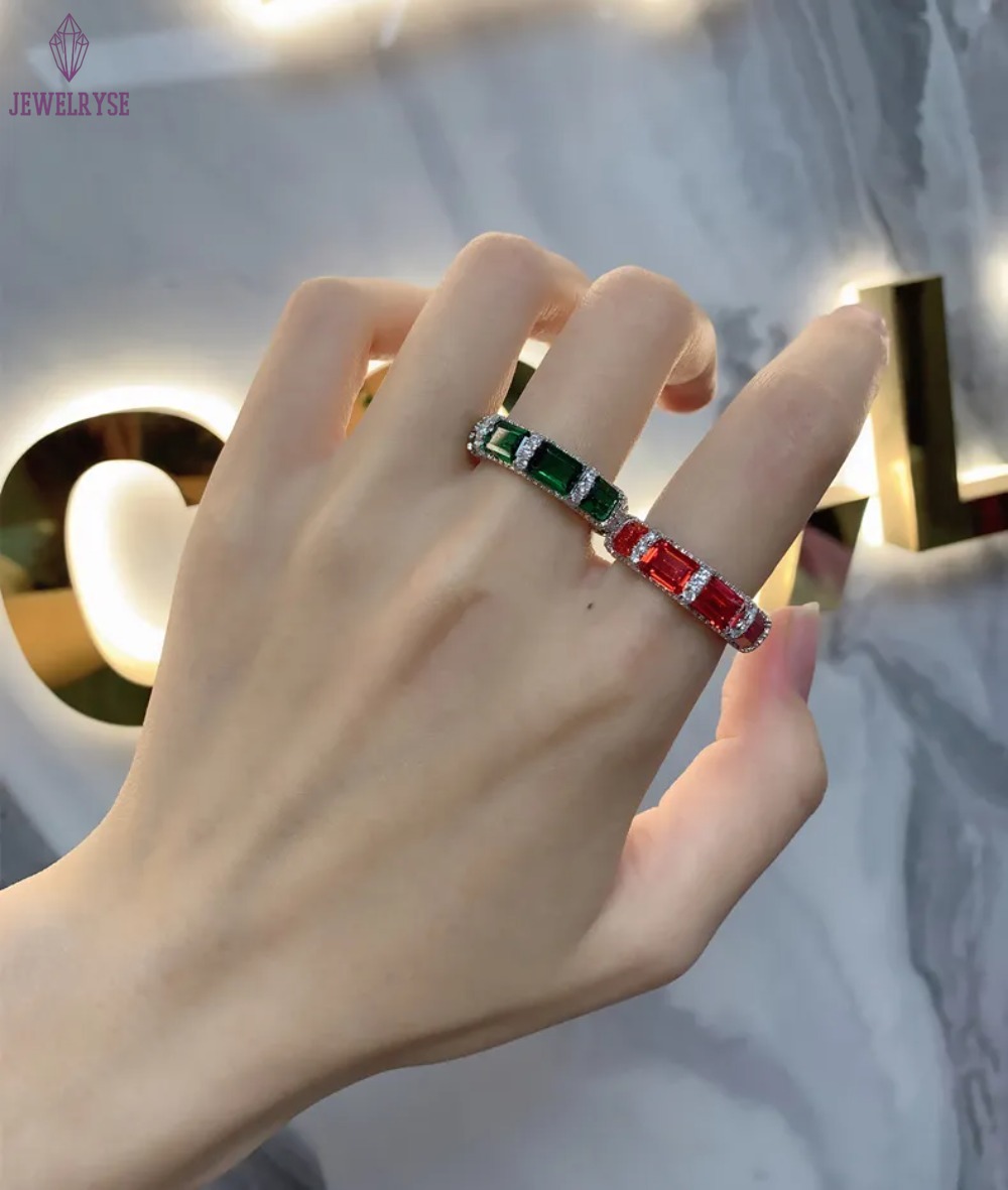 Wedding Rings Luxury Fine Jewelry Real 100% 925 Sterling Silver Emerlad Moissanite Diamond Gemstones Party Eternity Women Engagement Band Ring Gift