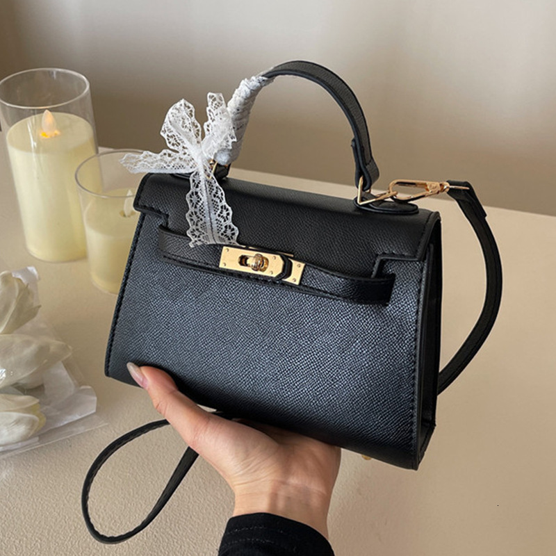 Cross Body Designer 2025S Spring/Summer Women Kelly Fashion Exquisite Mini Handbag Small Versatile Cute Western Style New Crossbody Bag