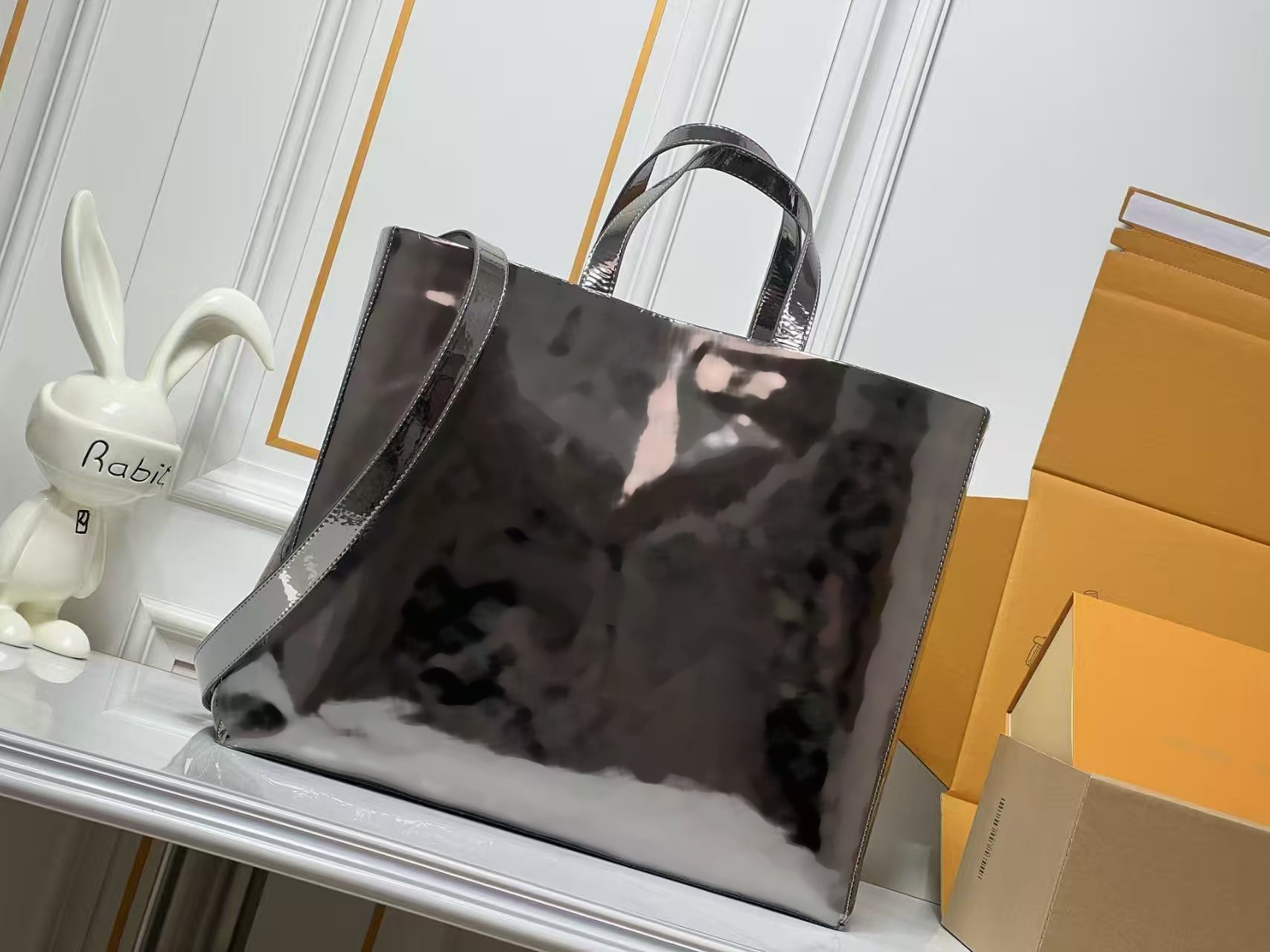 Durable Nature-Inspired Notebooks - Stylish Travel Log Book with High-Quality Binding