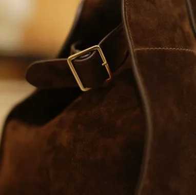 Womens Large Capacity Vintage Tote Bag -Brown Handbags Structured Snap Closure Sturdy Handles for Work Travel Everyday Use K251128