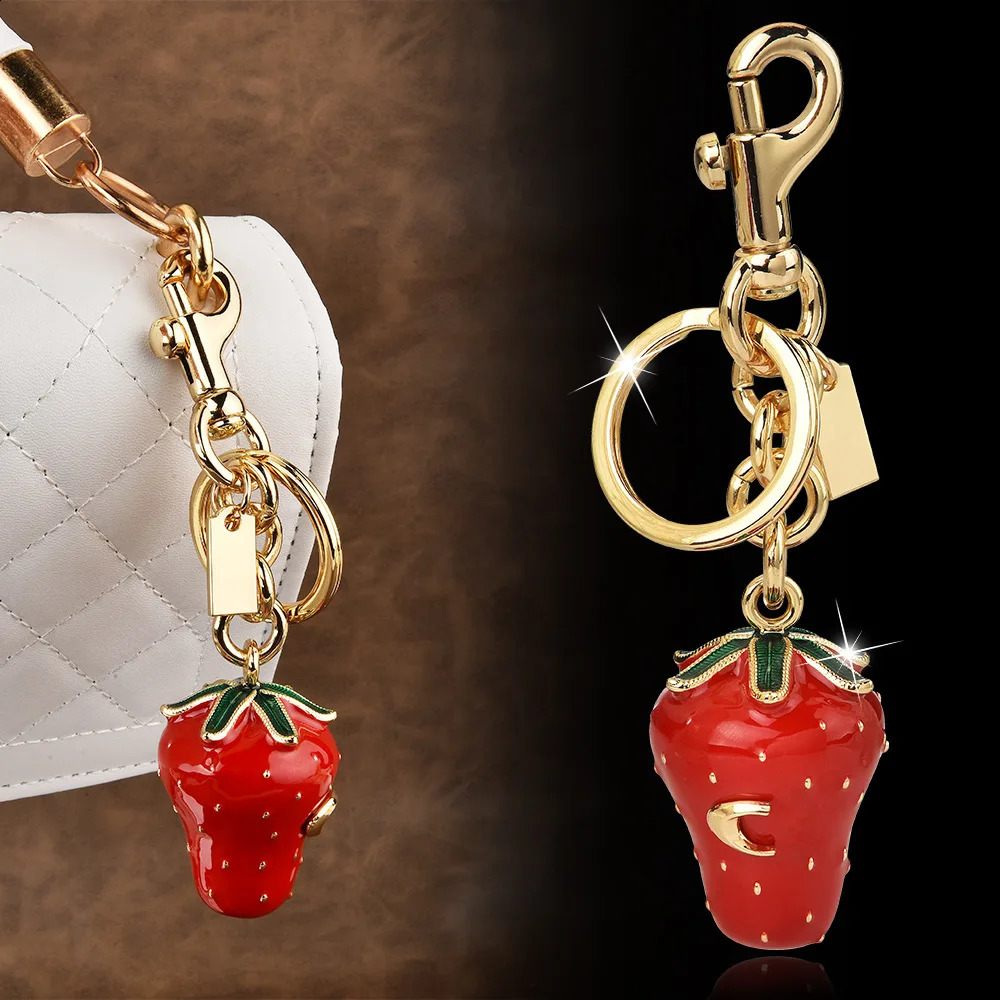 Delicious Fruit Red Strawberry Pendant Keychain Cute Strawberries Charms Keyring For Women Men Key Bag Ornament Accessories Gift 250428