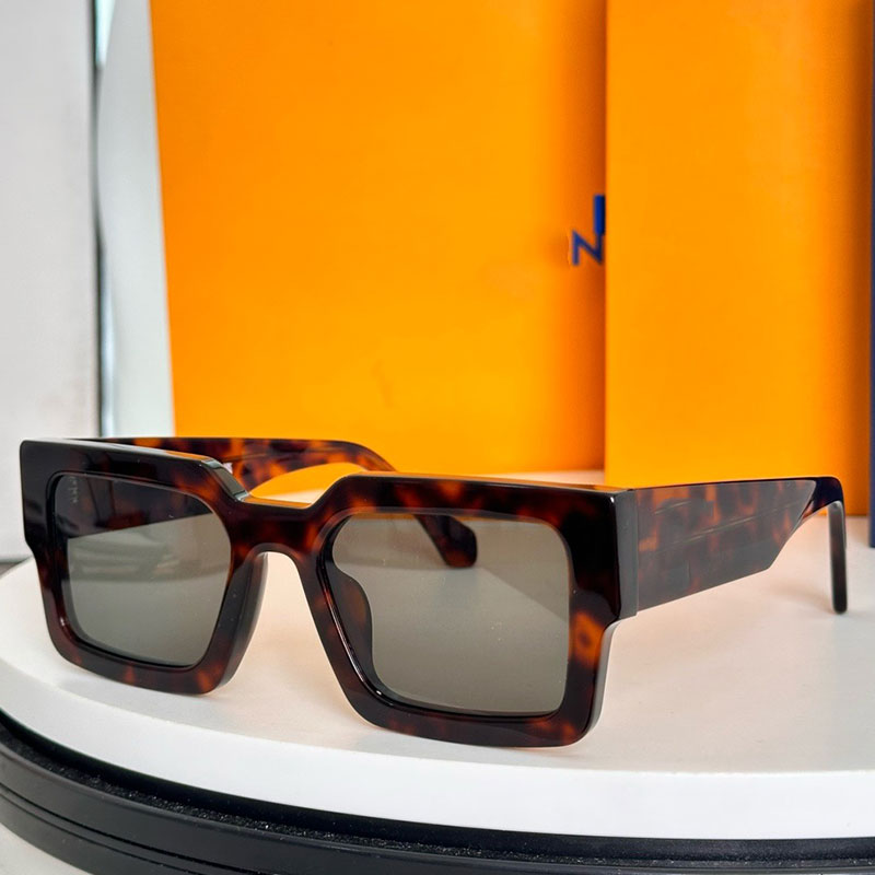 Clash Square Sunglasses Fashionable minimalist square style Dark Tortoise colored sunglasses Mens summer travel attire With packaging box Z2701 Z2702 Z2703 Z2704