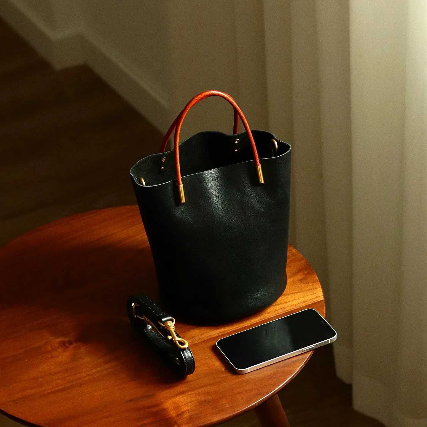 Designer Wens Green Handbag Solid Pu Leather Bucket Bags Large Capacity Fem Daily Shopping Cposite Pack Cmuting Crossbody Bag Y251127