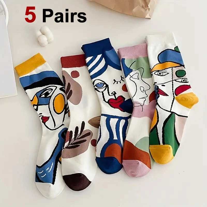 5 Pairs Elegant Cartoon Graffiti Women Tube Socks Fashionable Oil Painting Art Printing Soft Comfortable Breathable Casual Socks J251128