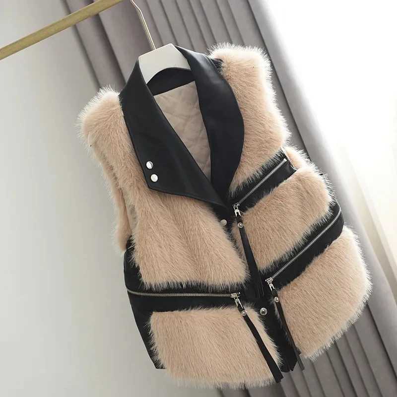 2025 New Fur Vest Womens Short style Spliced Imitation Fox fur grass Coat Artificial fur vest Coats Female warm JacketsT251128
