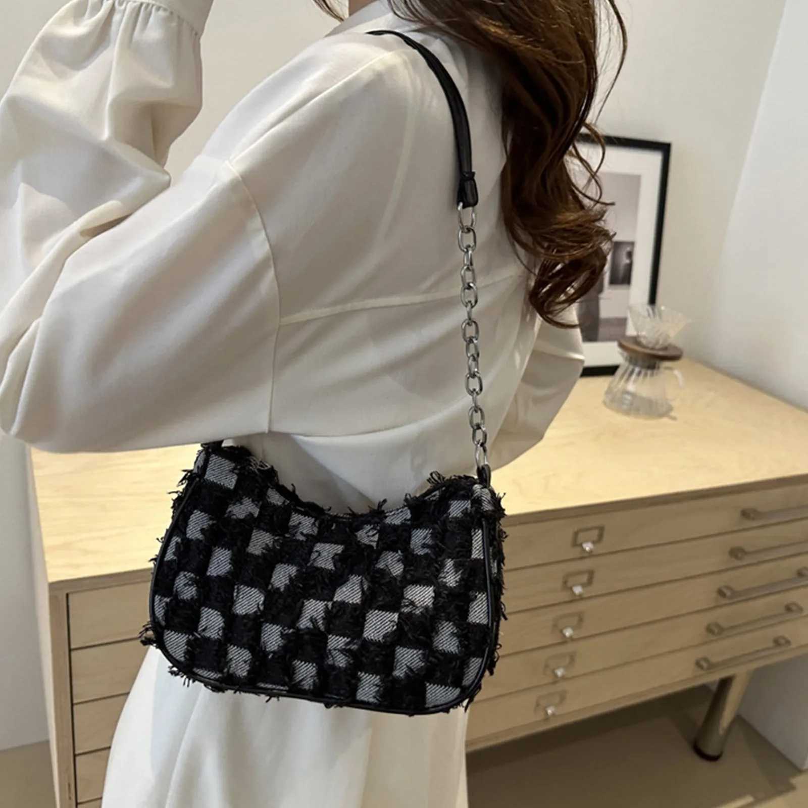 Wed Denim Casual Bag for Wen Shoder Bag Checkered Tassel Trim Underarm Purse Lady Blue Canvas Simple Shoder Bag1 D251028