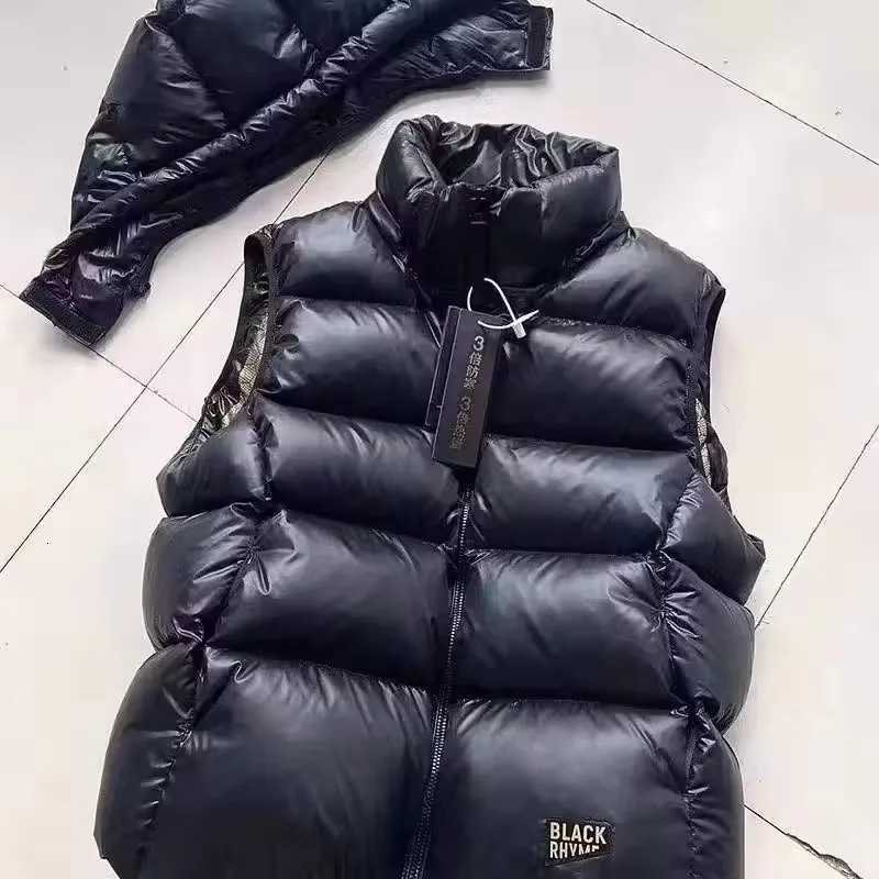 Detachable Hood Down Vest Womens Short Puffer Outwear 2025 Autumn Winter New Fashion Loose Thick Warm Puffer Waistcoat FemaleT251128