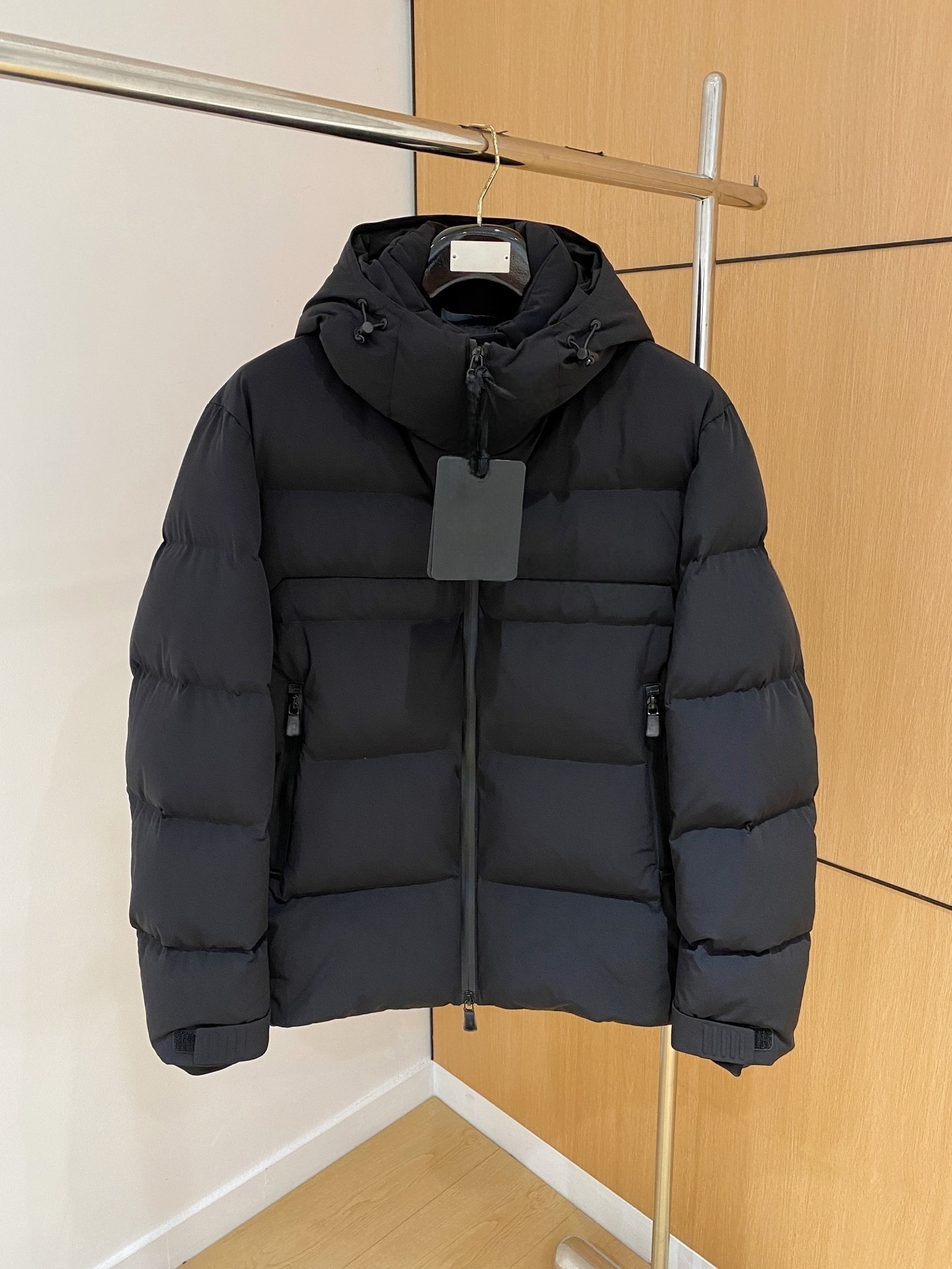 M New Winter Men's Down Jacket, Classic Thickened Hooded Goose Down Coat