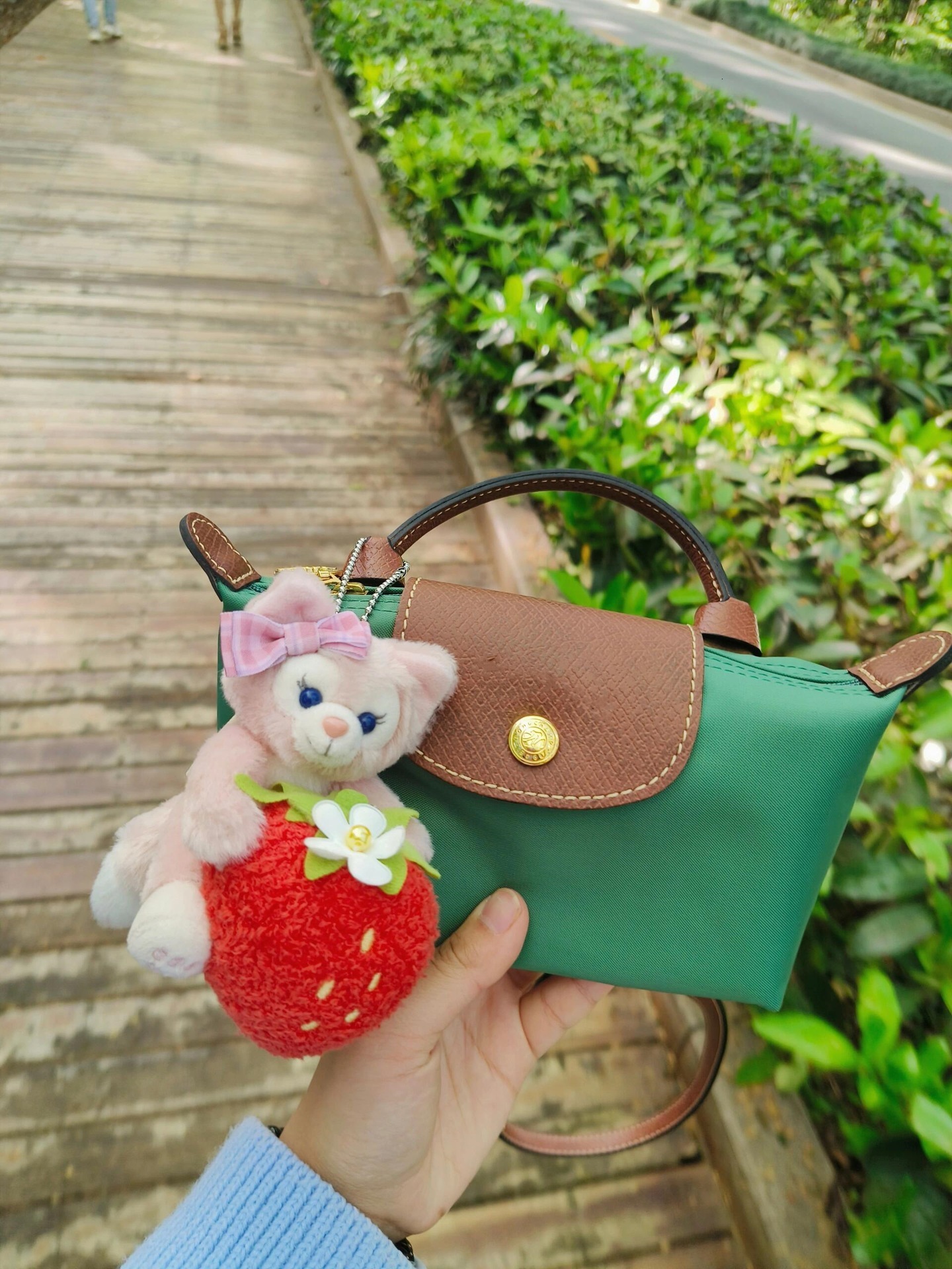 Designer 2025S women dragon dumpling new mini short handle handbag shoulder crossbody mobile phone change makeup bag