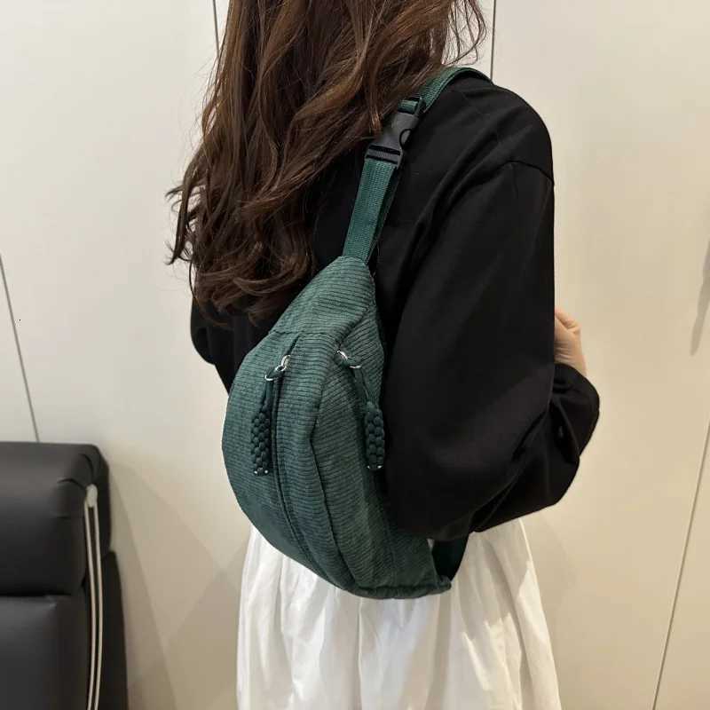 Women Waist Pack Large Capacity Corduroy Fanny Pack Street Style Chest Bag Fashion Shoulder Crossbody Bags Casual Waist Belt BagT251128