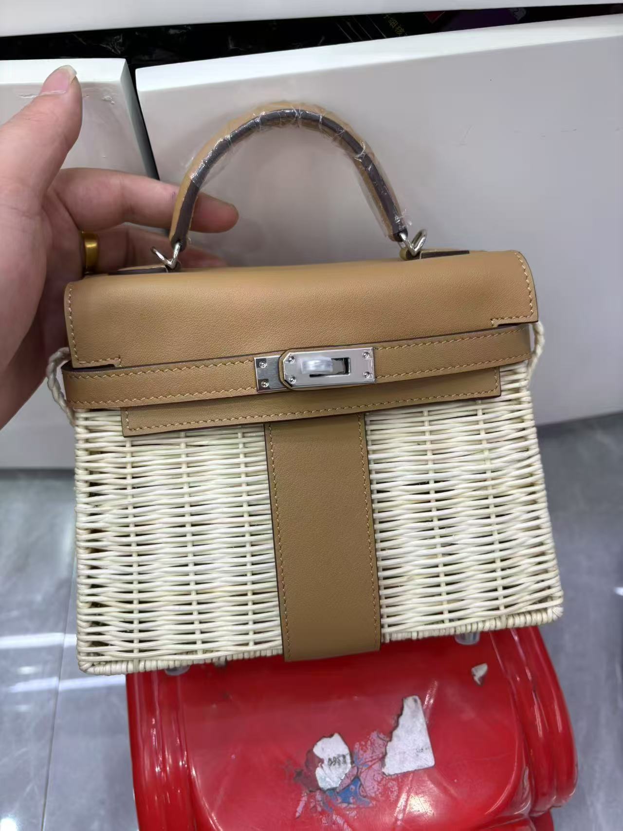 Shoulder Bags Designer 2025S high-end bamboo spring and summer travel picnic vacation beach DIY hand woven Kelly crossbody bag shoulder bag