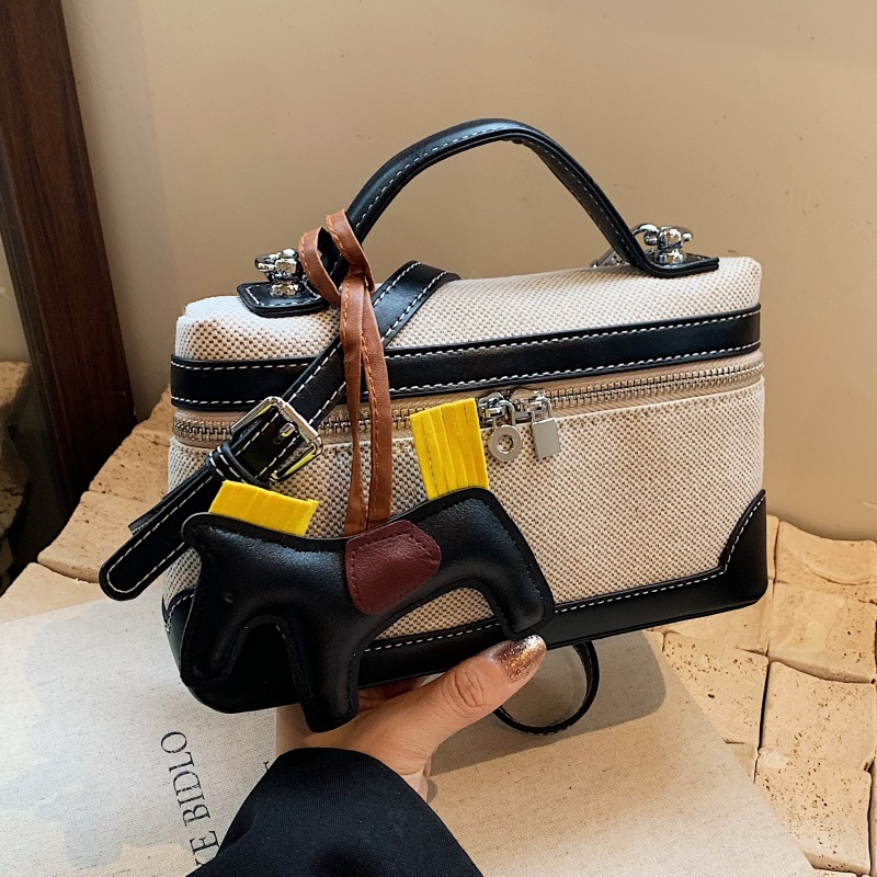 2025 Trendy Linen Crossbody Bag for Women - Versatile Mini Square Shoulder Purse (Casual Everyday Boho Style)