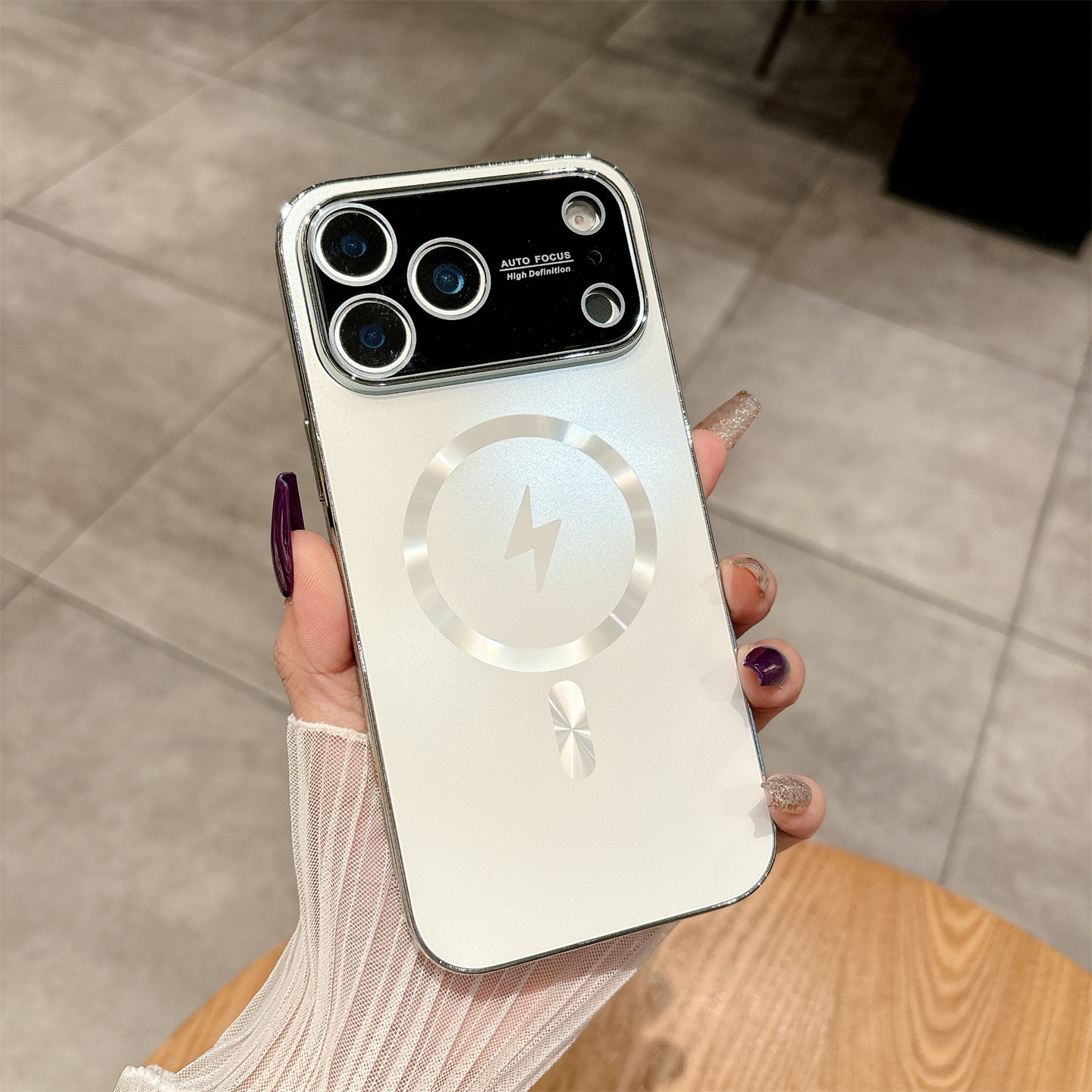 Electroplated Magnetic Phone Case iPhone 17 Pro Max Compatible with Apple 16/15 Full Coverage High-end Protective Case