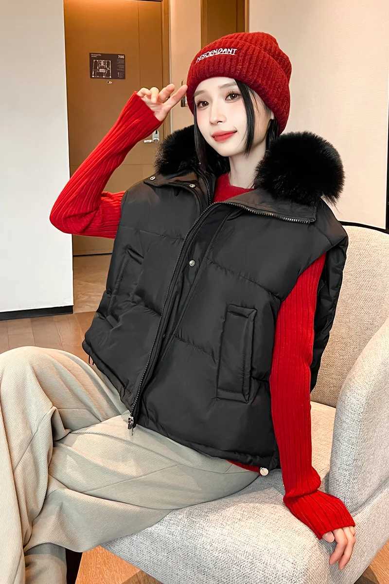 Womens Vest Autumn Winter New Korean Version Loose Versatile Down Cotton Vest Back and Fur Collar for Wearing Short OuterwearT251128