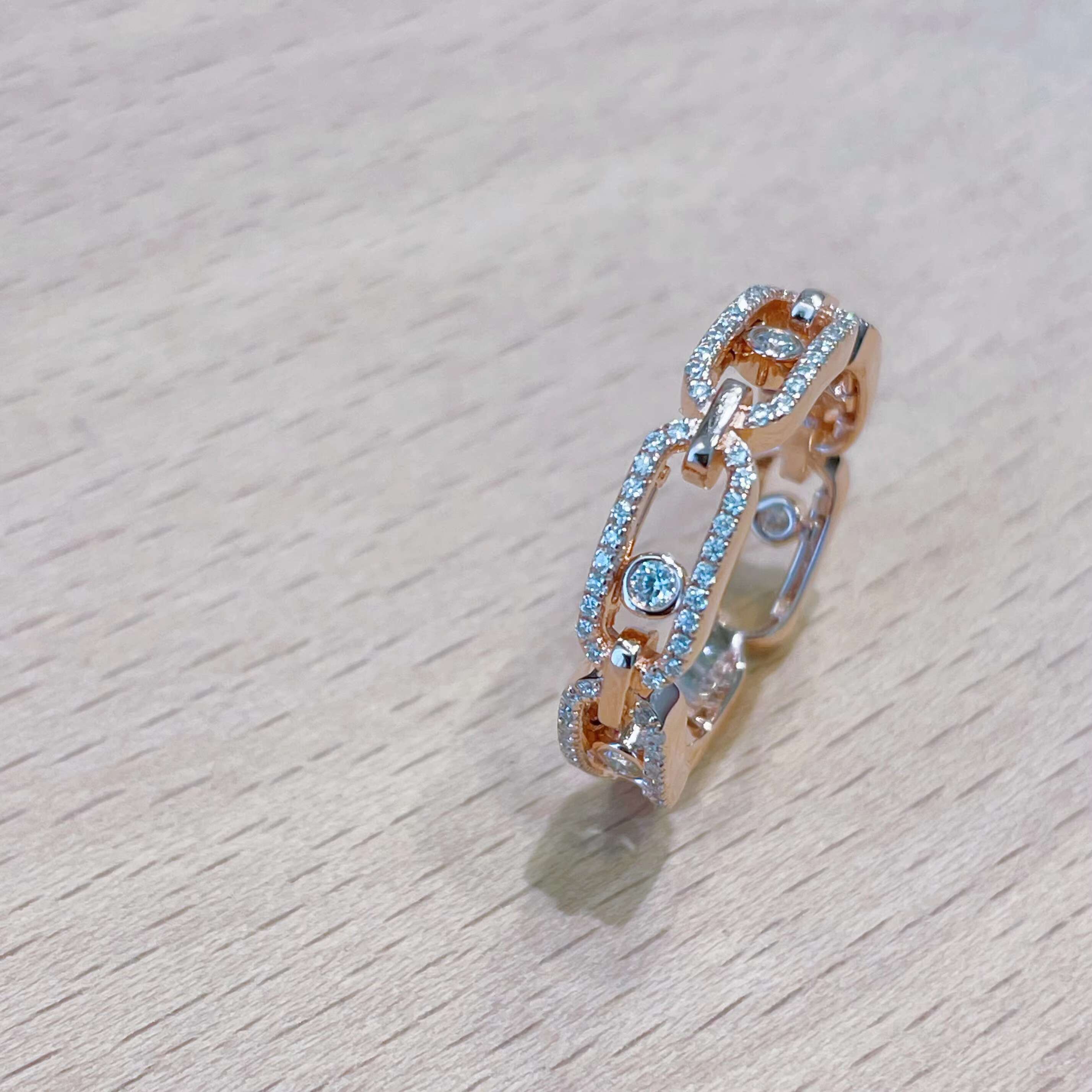 925 Sterling Silver Fine Jewelry Moissanite Ring for Daily Wear