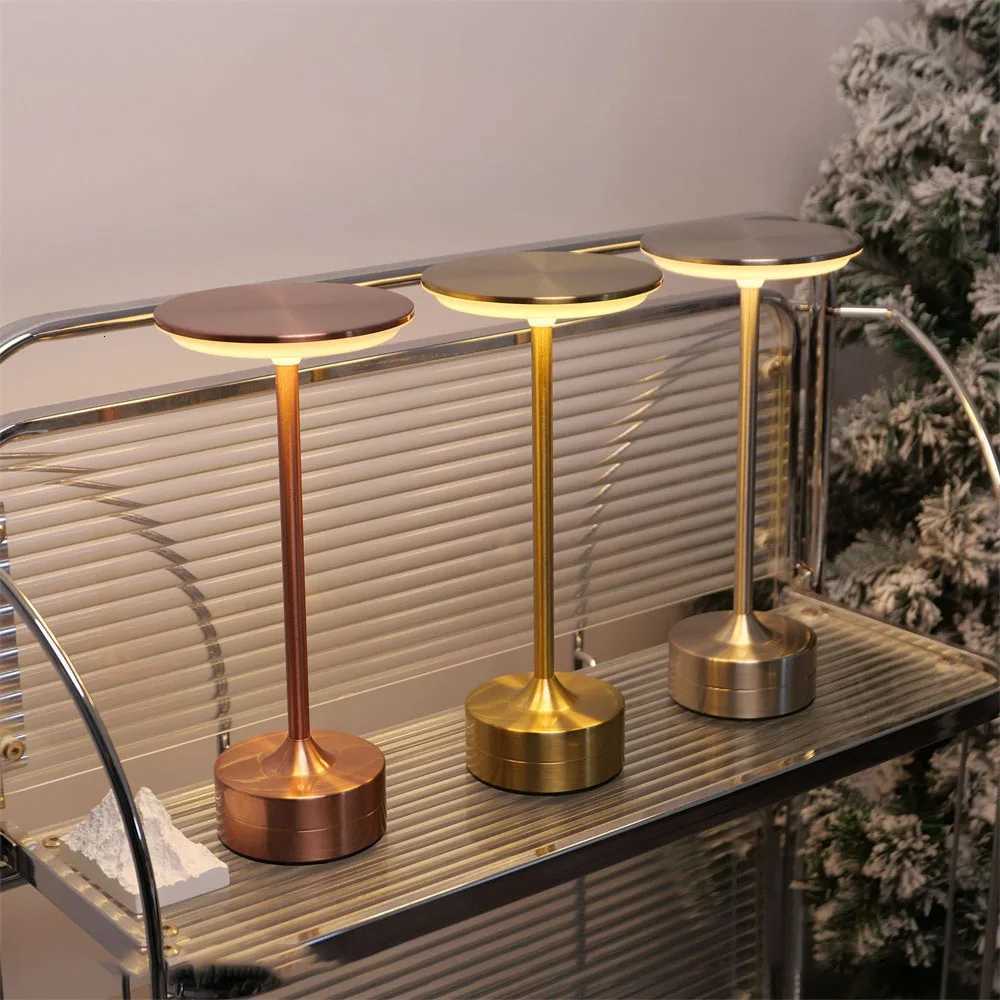 LED Desktop Lamp USB Touch Dimming Metal Recharge Night Light For Coffee Bar Restaurant Bedside Reading Decoration Table Lamps M251128