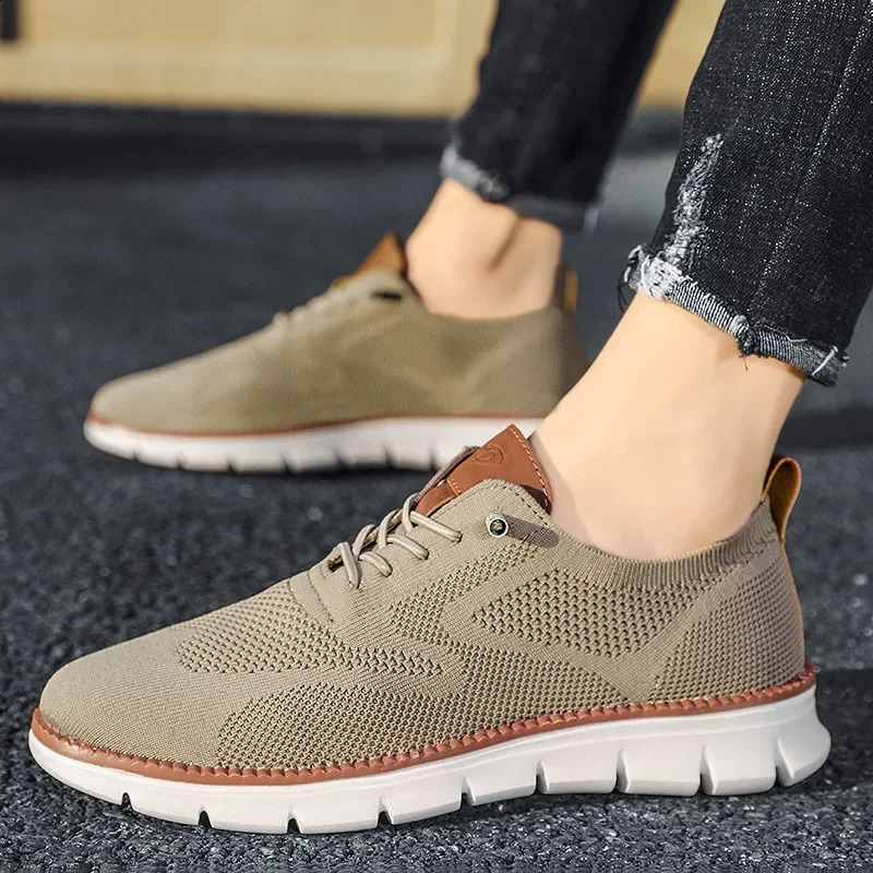 2024 Men Sneakers Plus Size Trendy British Style Summer Breathable Soft Male Sports Shoes Fashion Solid Woven Mesh Running Flats 250418bj