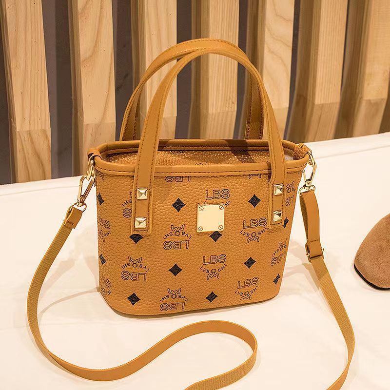 Trendy Ladies' Fashionable Retro Bucket Clutch & Compact Shouldersack Design bags Bucket Bag