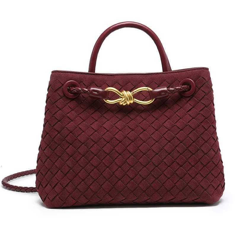 New matte woven bag handbag metal butterfly tote bag messenger womens bag K251128