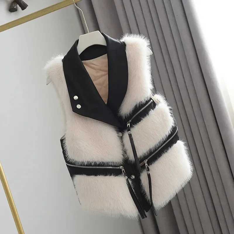 2025 New Fur Vest Womens Short style Spliced Imitation Fox fur grass Coat Artificial fur vest Coats Female warm JacketsT251128