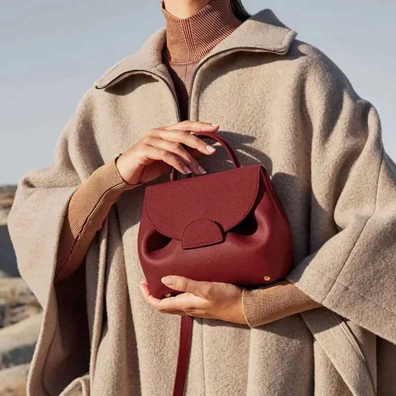 Light luxury internet celebrity influencers bestseller womens handbag/shoulder crossbody bag K251128