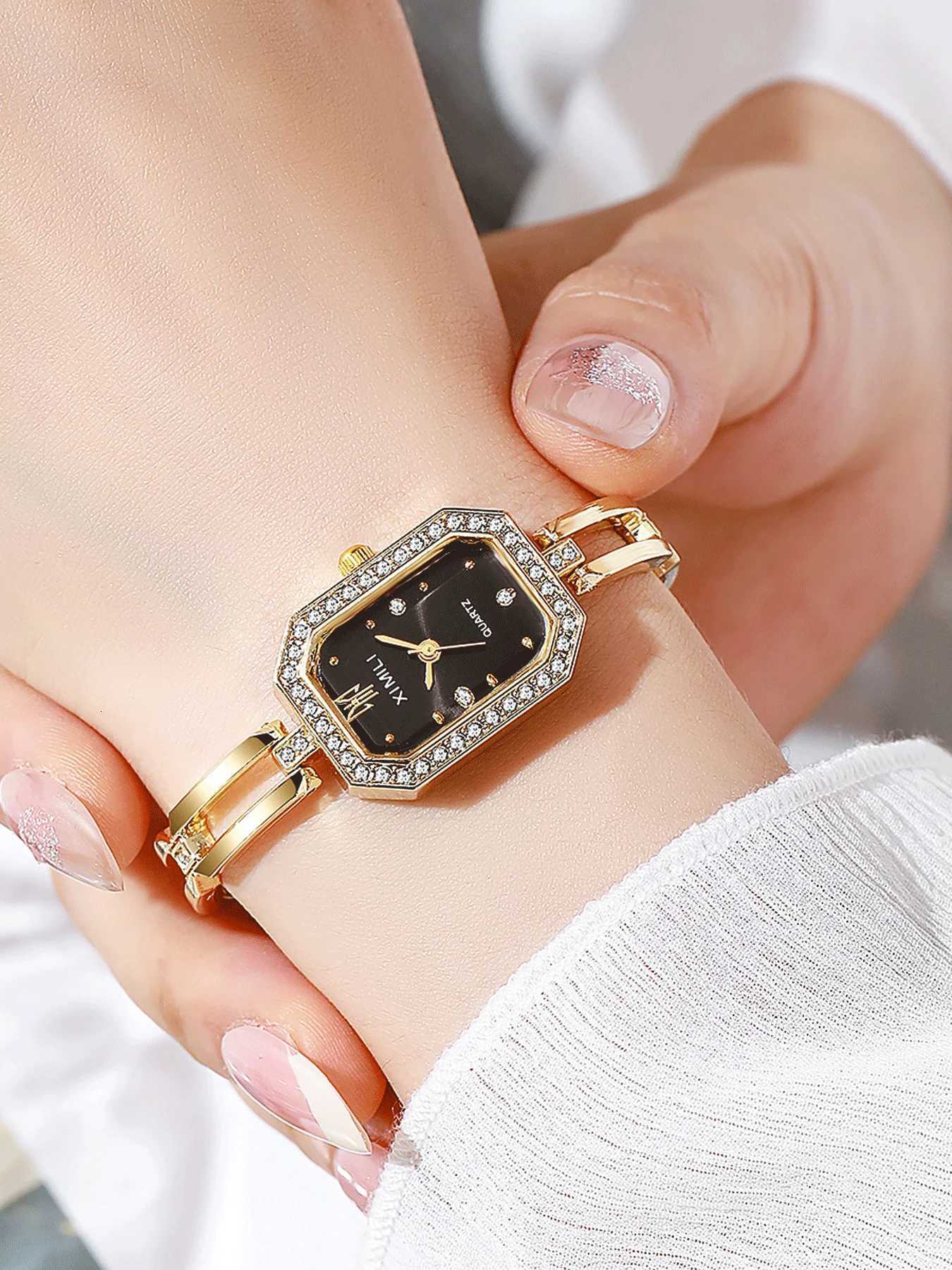 Exquisite temperament versatile and high-end wens watch square bracelet watch set X251128