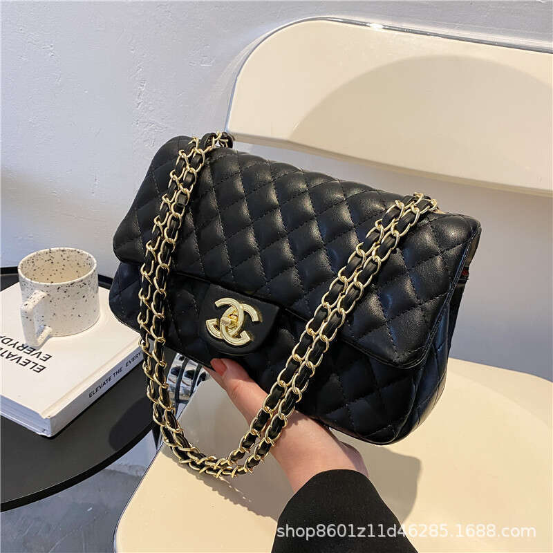 Women's 2024 Fashion Single Shoulder Crossbody High Texture Small Fragrant Style Diamond Grid Chain Bag