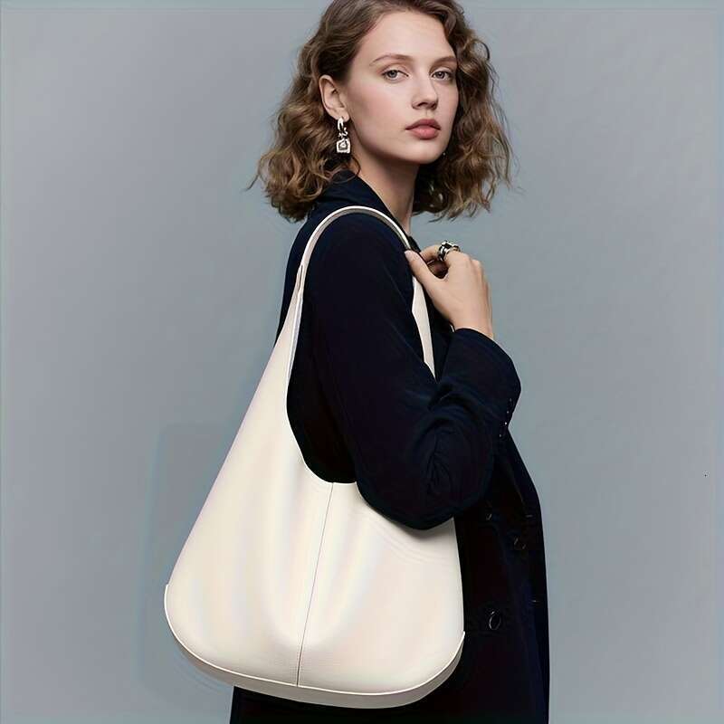 Designer Baguette Bag Medium Cloud Bag 35cm Womens Hobo Bags Fashion Lambskin Brown Purse Luxury Handbag Genuine Leather Black Shoulder Bag