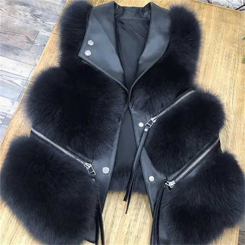 2025 New Fur Vest Womens Short style Spliced Imitation Fox fur grass Coat Artificial fur vest Coats Female warm JacketsT251128