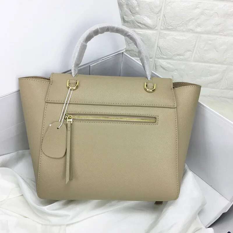 Free shipping designer bag 2025 New Dreamy Liu Luxury bag Wei Mu Cow Leather Shoulder Bag Vintage Style Single Strap Handbag With Inner Pocket Zipper 