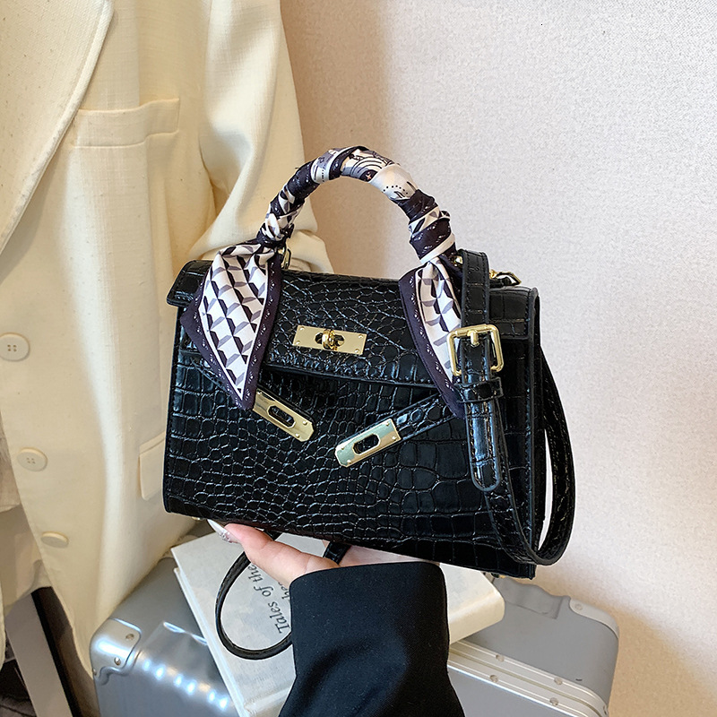 Designer 2025S patent leather Kelly women high-end stone pattern hand-held small square new fashion versatile shoulder diagonal cross bag