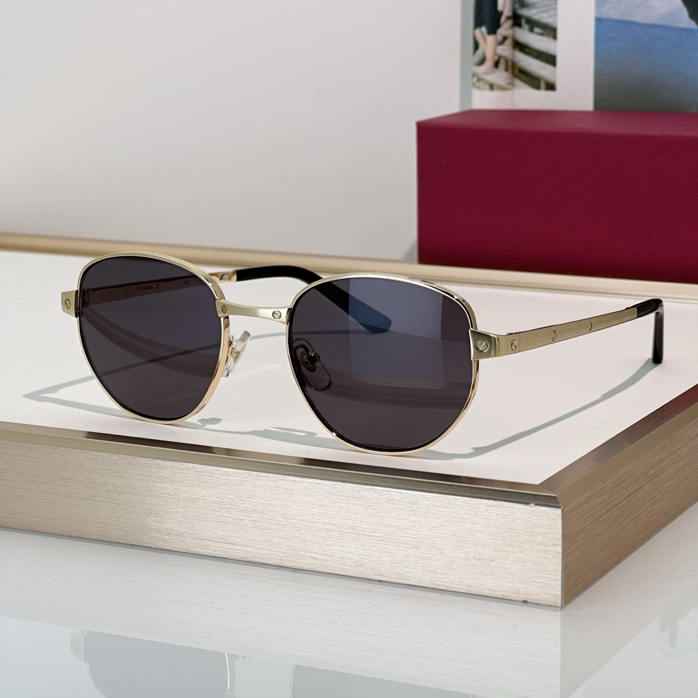 Sunglasses For Men Women Summer 5720 Popular Designer Stylish Outdoor Catwalk Leisure Style Anti-Ultraviolet UV400 Plate Oval Full Frame Glasses Random Box