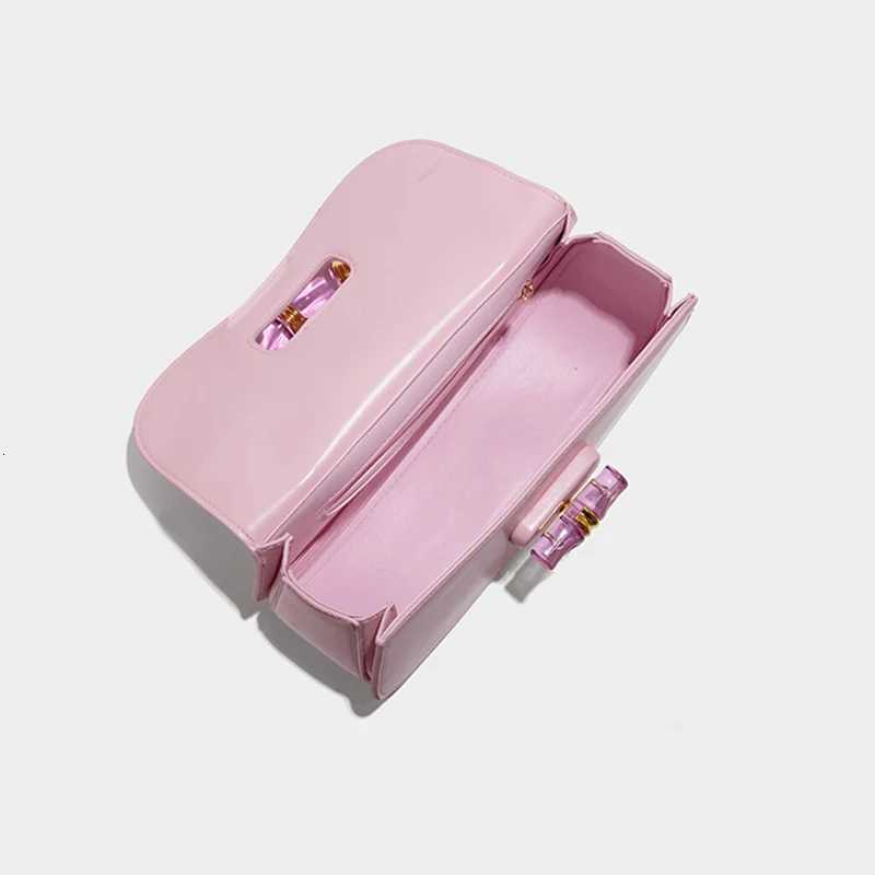 Designer 2025 New Wens Bamboo Handle Saddle Bag Luxury Crystal Accent Crossbody Purse Chic Leather Cluh for Wen Y251127