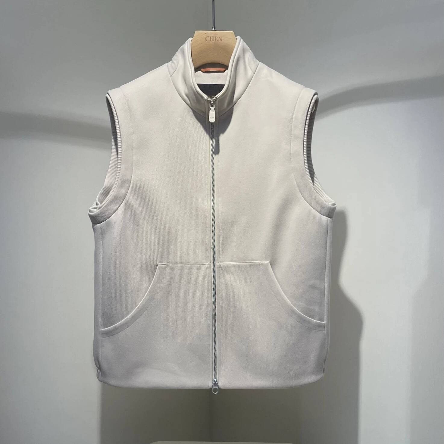 Italy LP Clothing 2025 Early Autumn New Simple Solid Color Fashion Stand-Up Collar Men's Casual Vest Jacket
