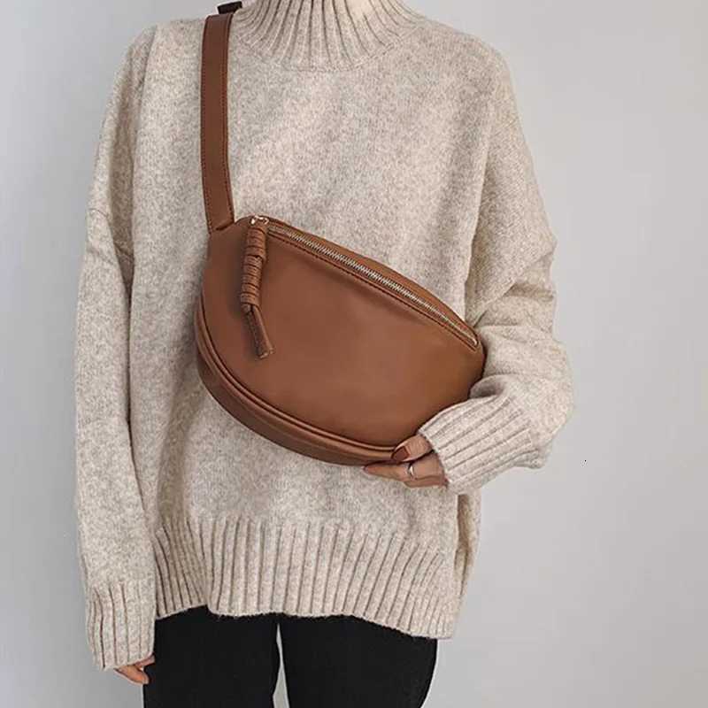 fashion simple Shoulder Crossbody Bag 2025 new Women Chest Pack Phone purse Casual Shopping Waist Bag soft PU ladies Fanny BagT251128